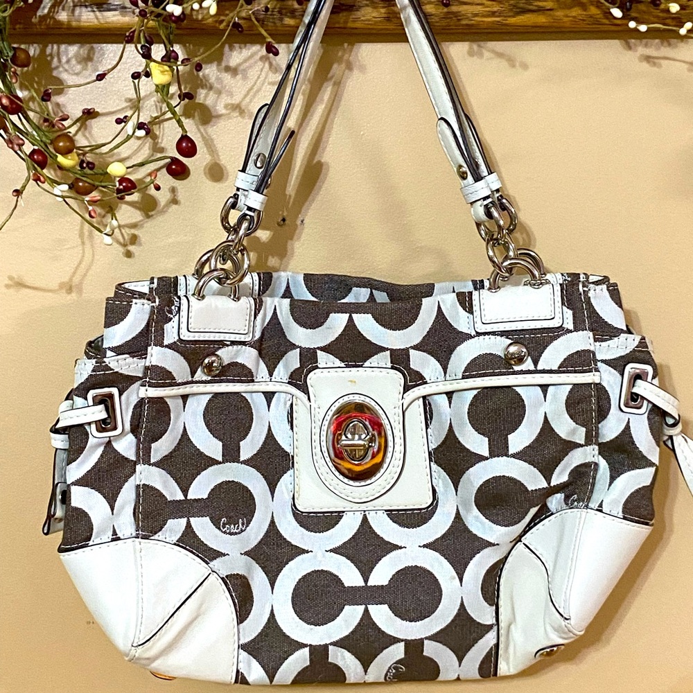 Coach Purse Carry All Shoulder Bag Multi Pocket White/Brown/Begie